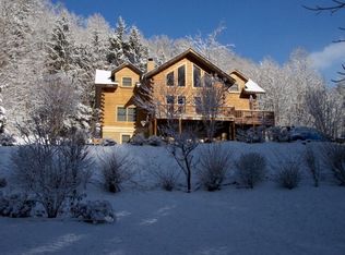 617 Lewis Cove Rd, Whittier, NC 28789