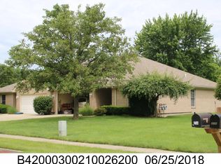 237 Beechwood Pl, Dayton, OH 45440