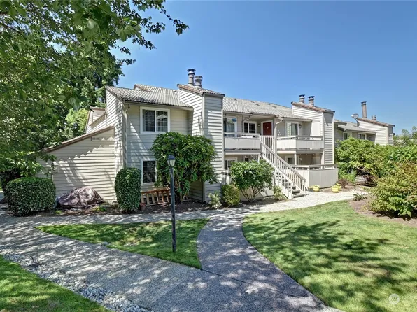 14200 NE 171st Street #D203, Woodinville, WA 98072