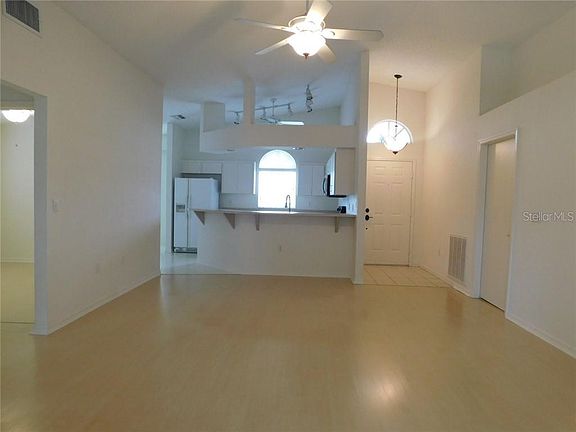 5th image of 2749 Pine Brush Dr