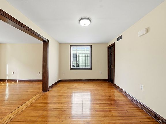 4th image of 51 Trinity Pl