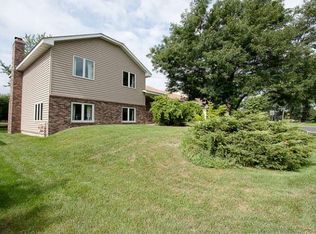 11849 65th Ave N, Maple Grove, MN 55369