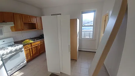 Rented by Halvatzis Realty