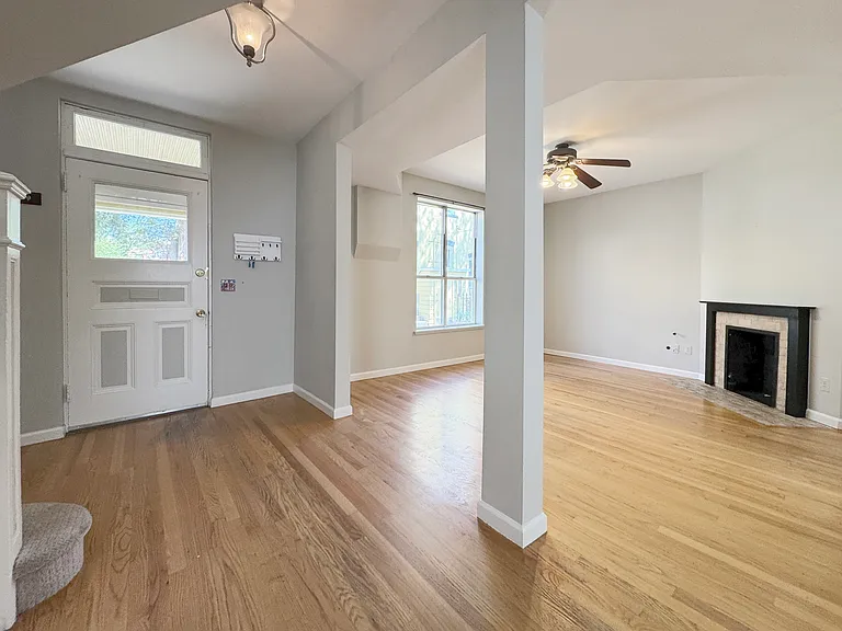 2934 Champa St — Photo 6