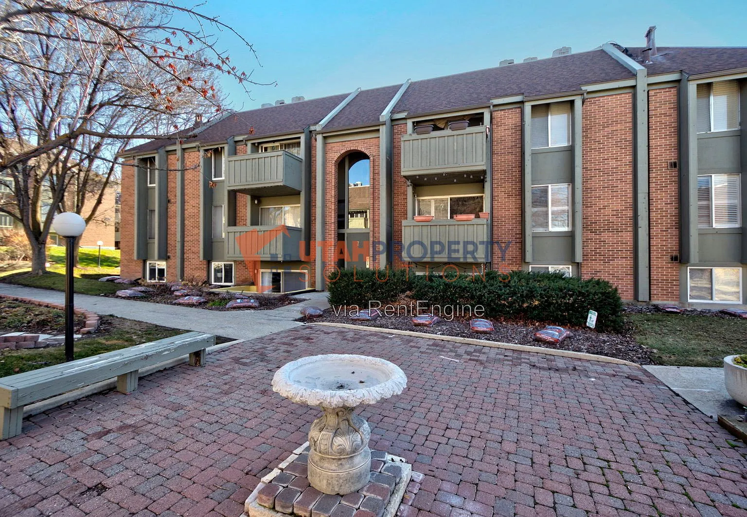 1 bed, 2.0 bath, 1218 sqft, $1,725 — Photo 3