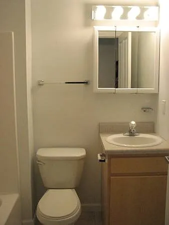 165 Johnston St #1 — Photo 8