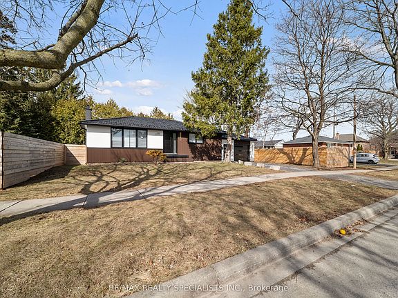 2nd image of 5361 Bromley Rd