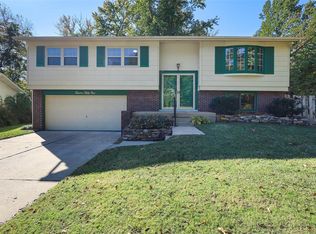 1251 Parody Ln, Saint Charles, MO 63303
