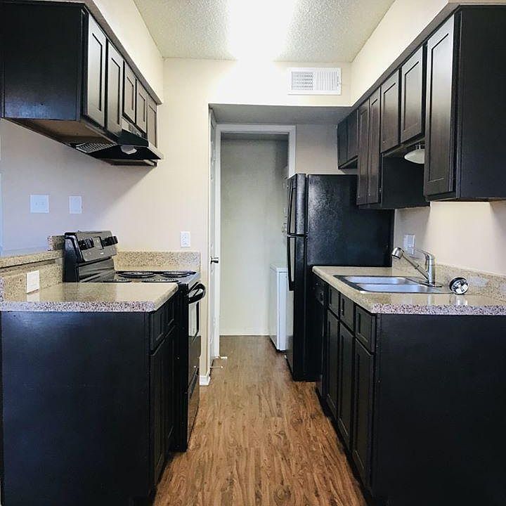 1st image of 402 Audra Ln APT G
