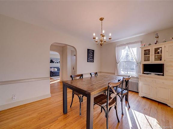 5th image of 47 Griswold St