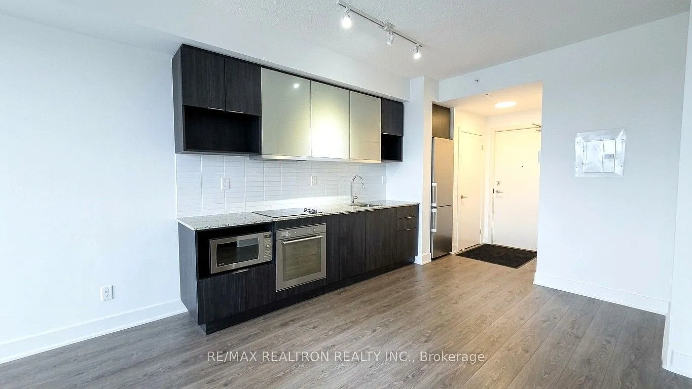 1 bed, $2,200 — Photo 4