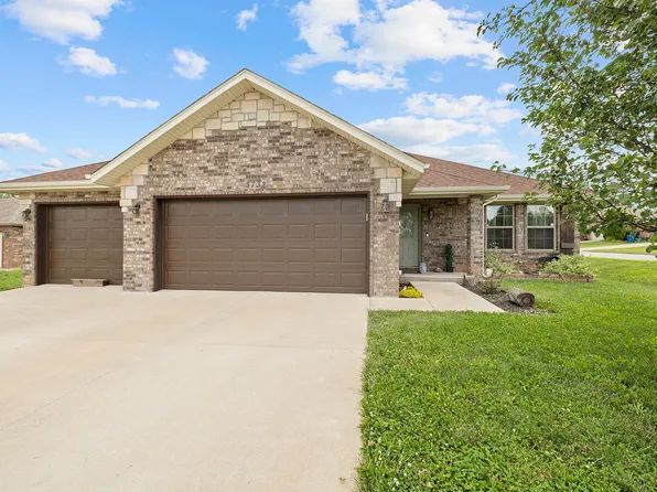 5732 S Vicksburg Battle Court, Battlefield, MO 65619