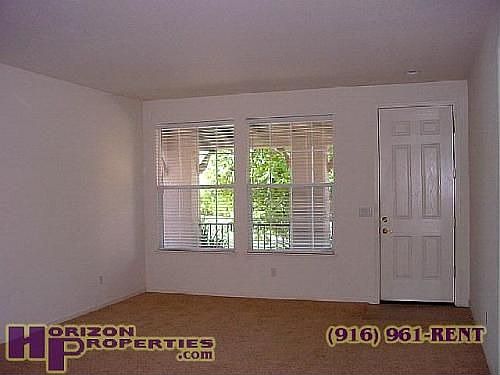 4th image of 29 Port Henley Ct
