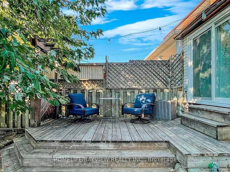 316 Silverthorn Ave — Photo 15