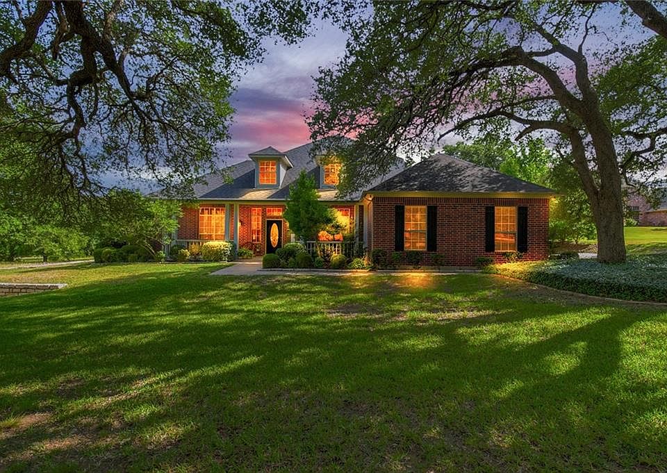 1st image of 2107 Wills Way Dr