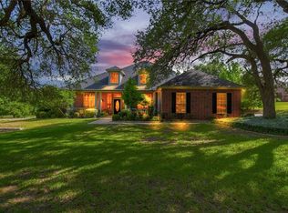 2107 Wills Way Dr, Granbury, TX 76049