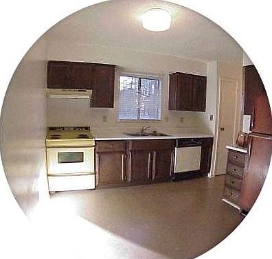 2nd image of 2110 Scotty Ct