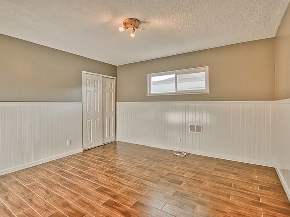 4th image of 69931 Papaya Ln