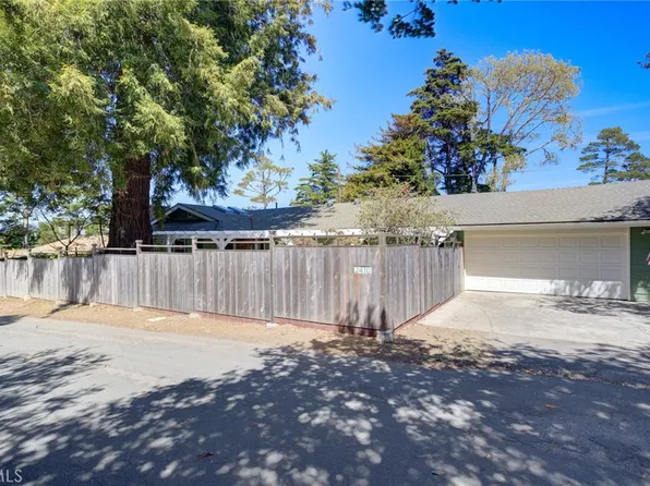 2410 Langton St, Cambria, CA 93428