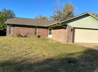 4526 Alamo Rd, Enid, OK 73703