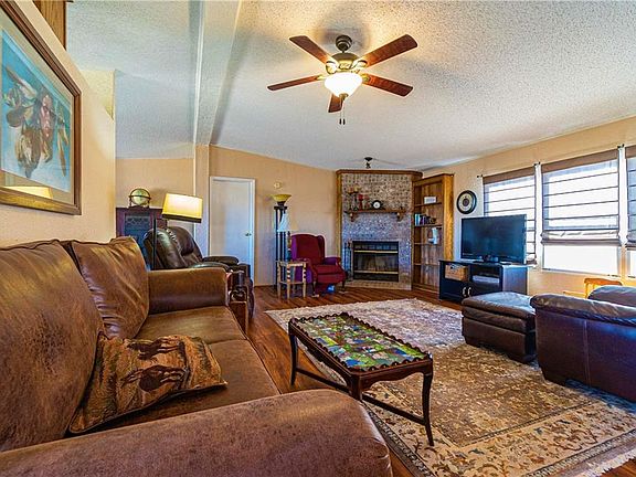 4th image of 21333 Sunset Ln