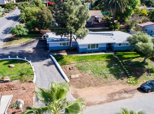 1710 Country Ln, Escondido, CA 92025