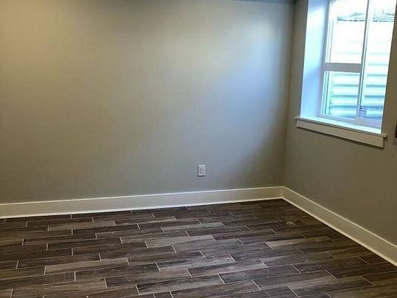 5th image of 1417 N Franklin St #1A