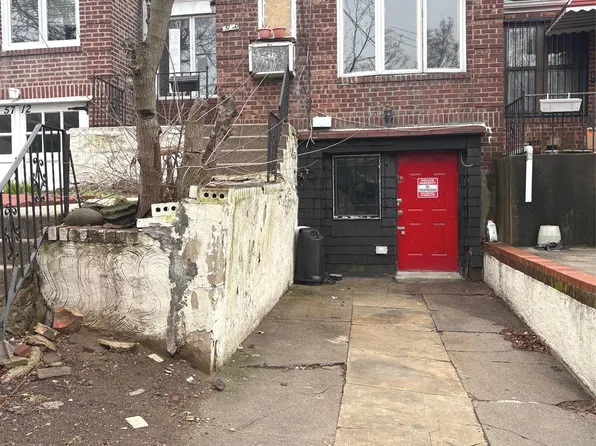 57-10 84th Street, Elmhurst, NY 11373