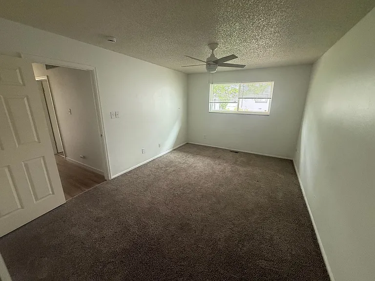 4155 Monroe Dr #A — Photo 8