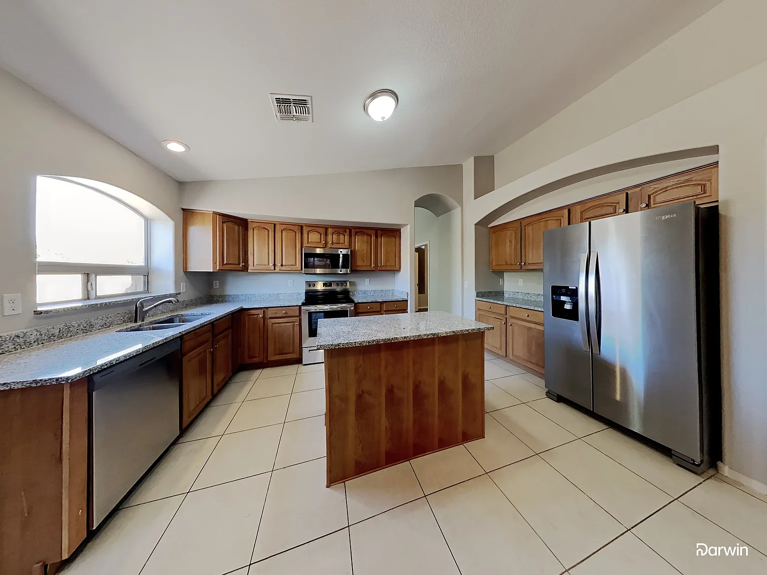 3 bed, 2.0 bath, 1953 sqft, $2,435 — Photo 4