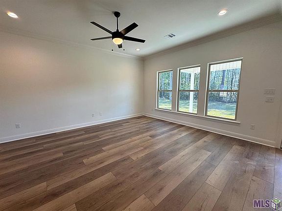 4th image of 39217 Zereda Ct
