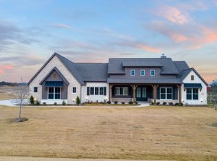 181 Ava Rose Dr, Waxahachie, TX 75167