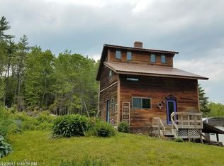 1324 N Main St, Winterport, ME 04496