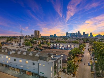 4640 Munger Ave #B1, Dallas, TX, 75204