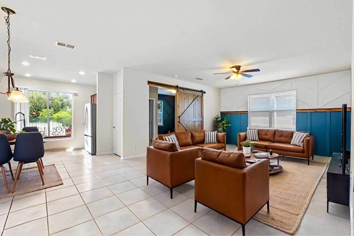 next background image