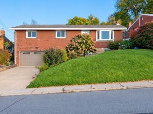 921 Shadycrest Rd, Pittsburgh, PA 15216