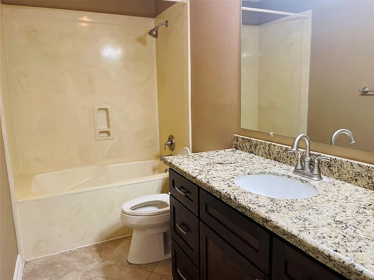 3310 Glen Spring Dr — Photo 16