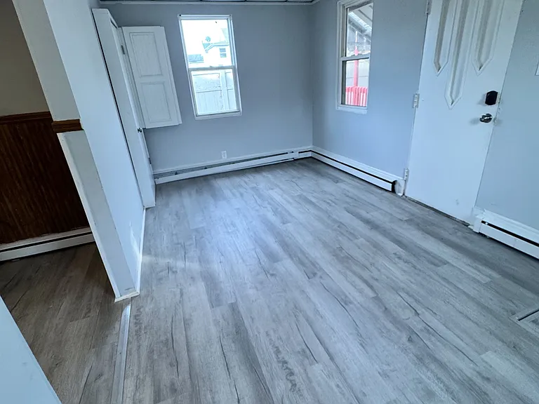 395 N Pennsylvania Ave — Photo 16