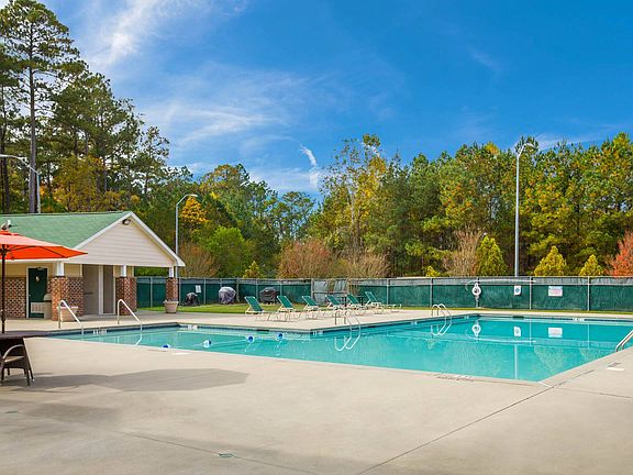 3rd image of 1166 Pine Knoll Dr #941-202