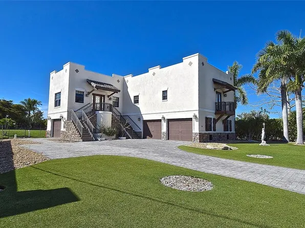 302 Colonia Ln, Nokomis, FL 34275