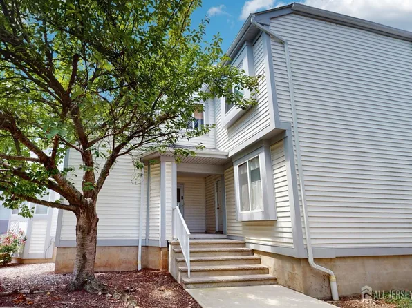 2005 Amanda Ct, Piscataway, NJ 08854