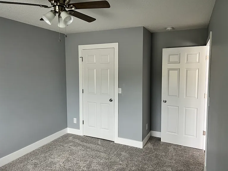 337 S 1st St #337 — Photo 6