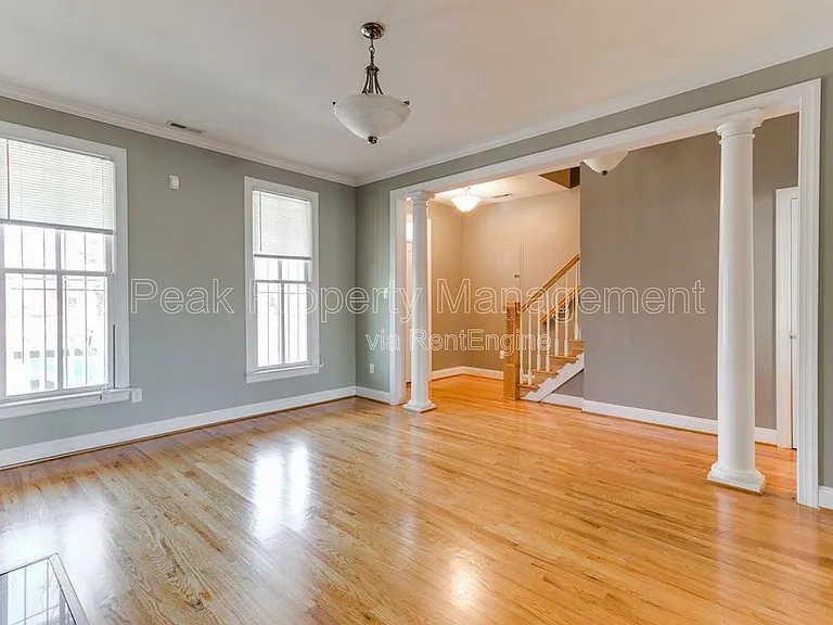 710 N 1st St — Photo 5