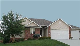 1st image of 4013 N 160th St