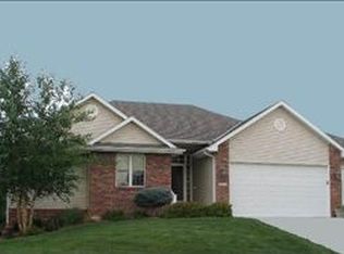 4013 N 160th St, Omaha, NE 68116