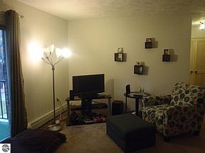 3rd image of 530 Georgetown Dr APT 42