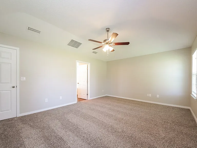 3209 Silverado Cir — Photo 8