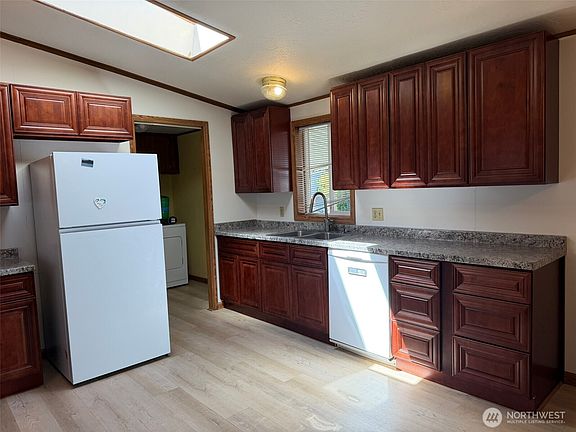 5th image of 1120 S 25th Street #1