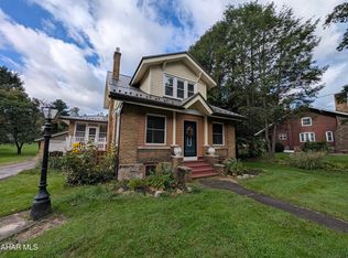 1021 58th St, Altoona, PA 16601