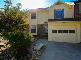 405 Bayberry Ct, Maryville, TN 37803